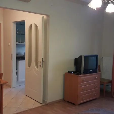 Pero Apartman * Дебрецен